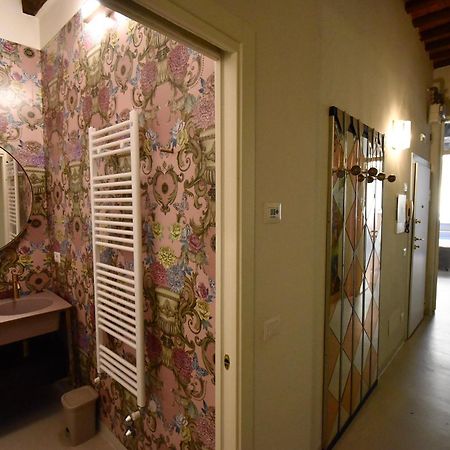 Bed and Breakfast 50Mt Dal Duomo - Casa Amasia П'єтразанта Екстер'єр фото